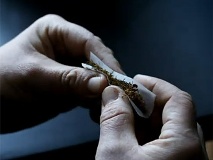 Британцы запустили рекламную кампанию против самокруток ссылка