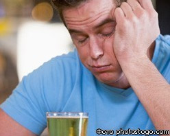 Стресс на работе делает мужчин алкоголиками 