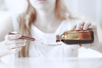 Нарколог рассказал, чем опасно употребление спиртосодержащих лекарственных препаратов